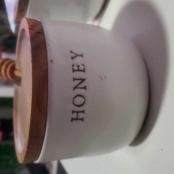 Home storage - Picture 3 of 9